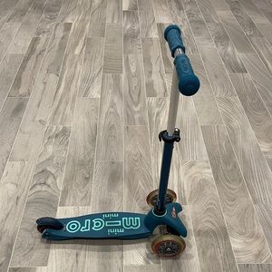Micro Mini blue Scooter